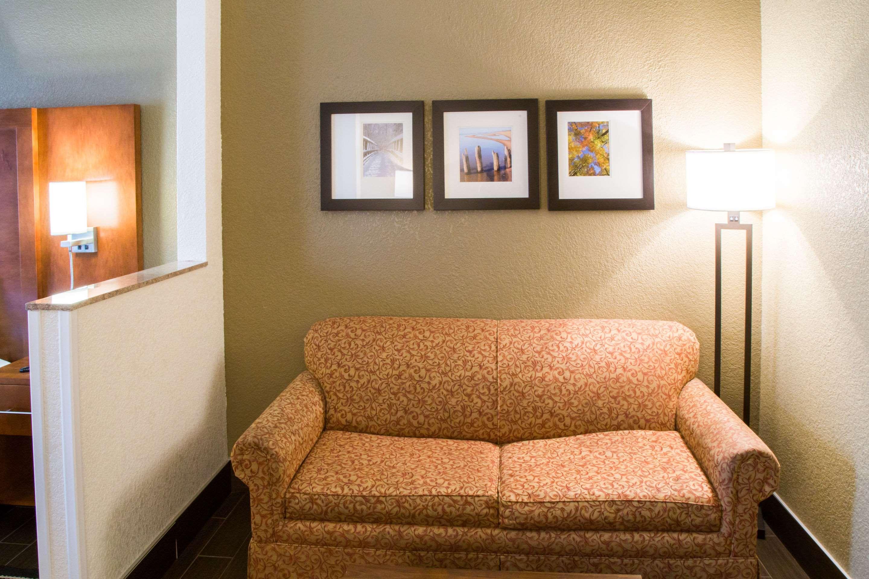 Comfort Suites Grand Rapids South Kentwood Екстер'єр фото