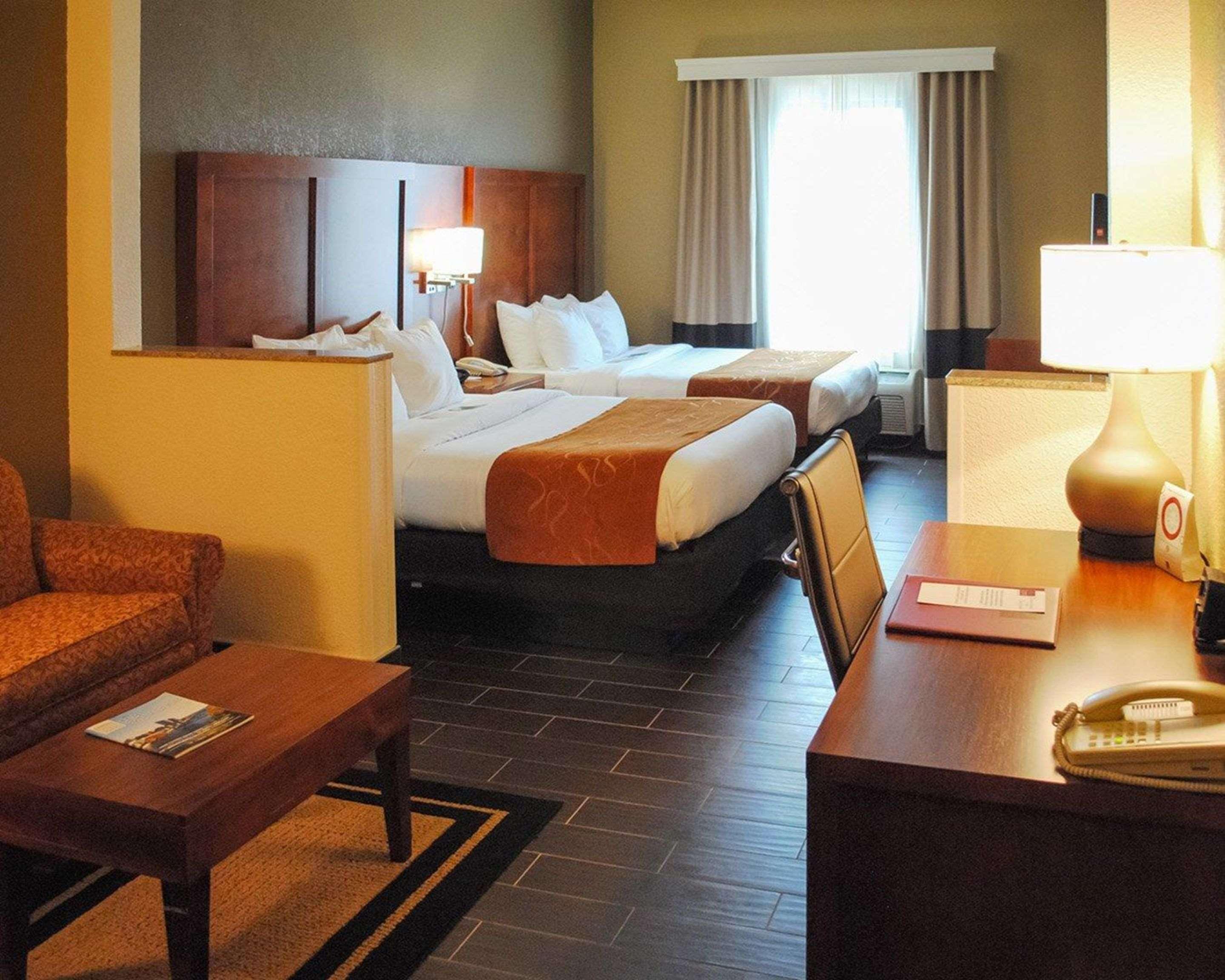 Comfort Suites Grand Rapids South Kentwood Екстер'єр фото