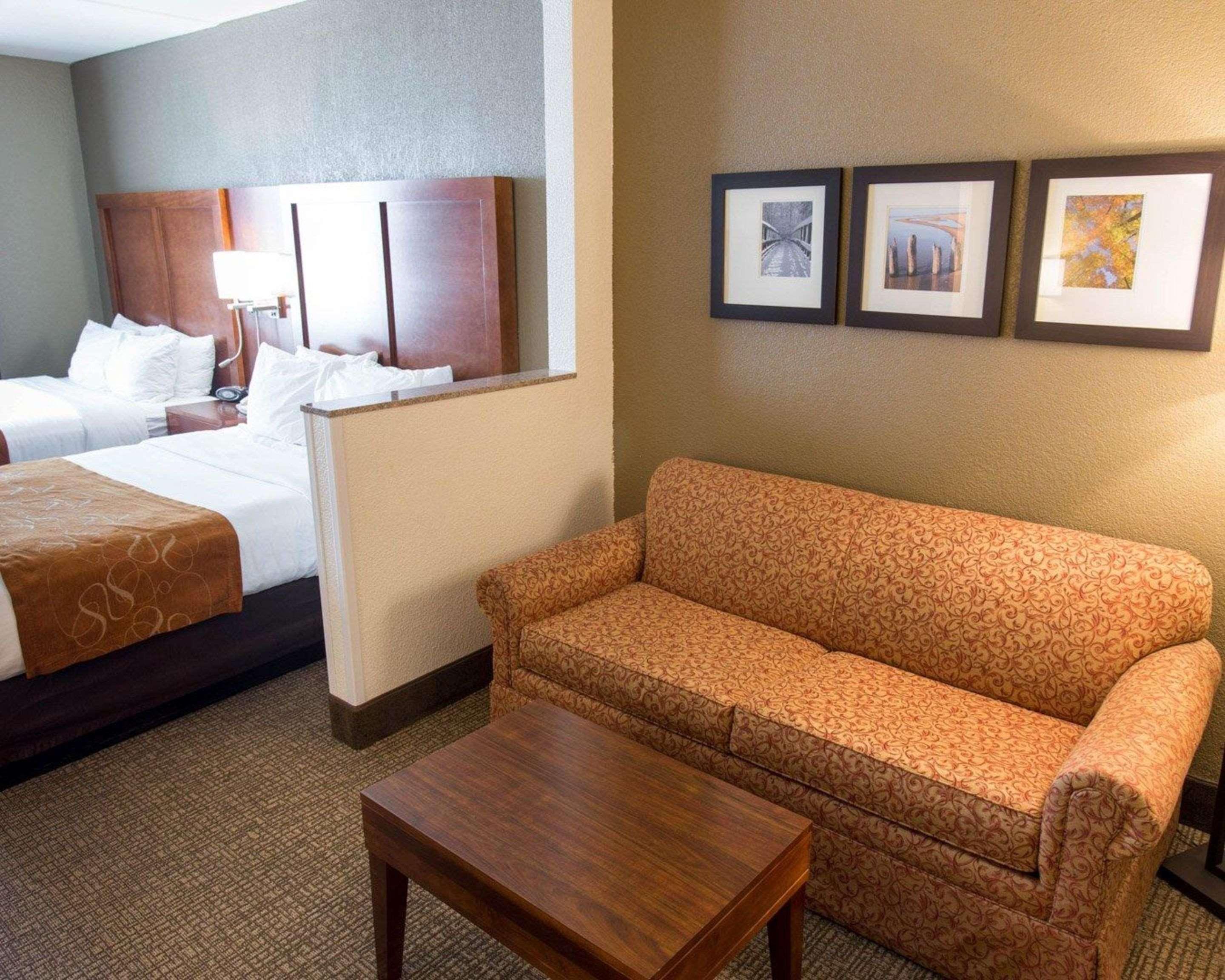 Comfort Suites Grand Rapids South Kentwood Екстер'єр фото