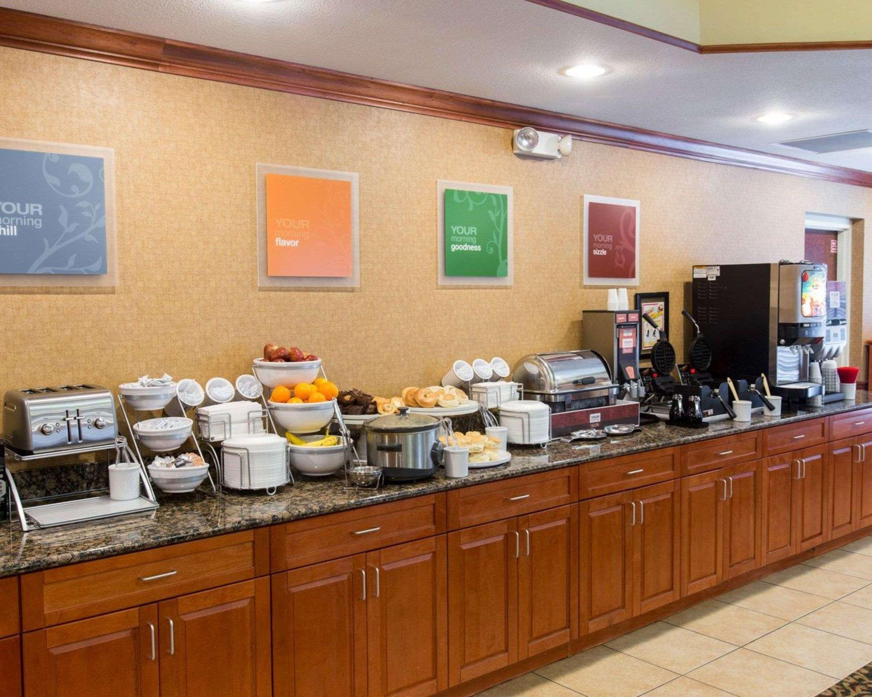 Comfort Suites Grand Rapids South Kentwood Екстер'єр фото